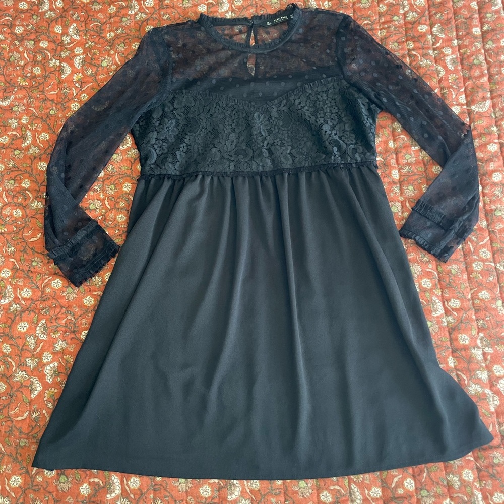 Black lace Zara dress, size L